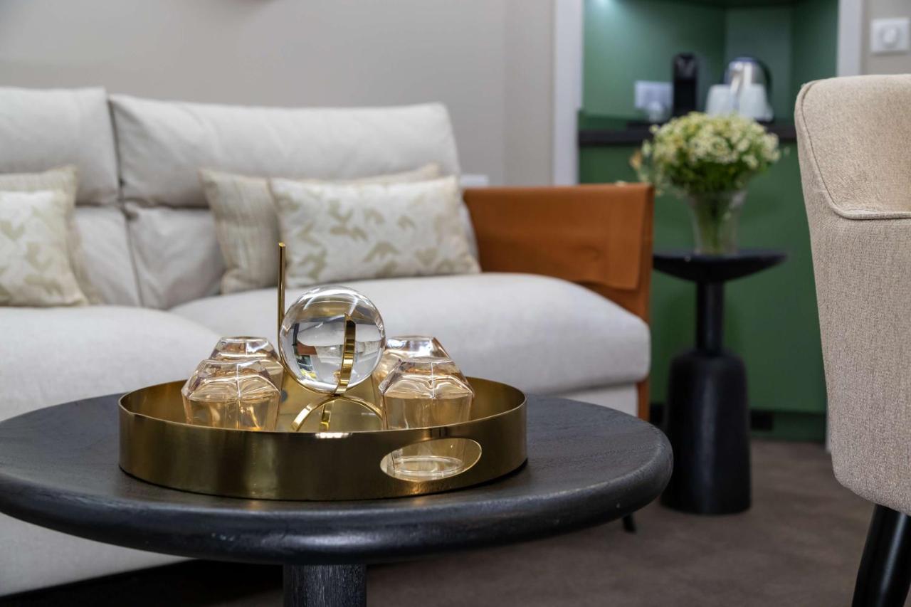 Azur 4* Paris